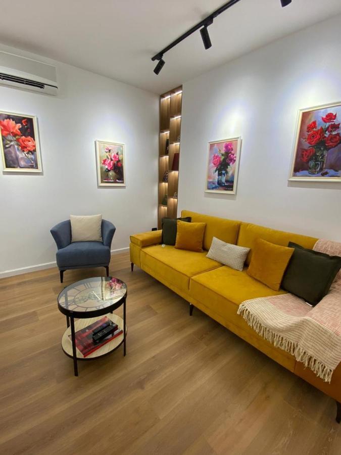 Mjolly Apartment Tirana Zewnętrze zdjęcie