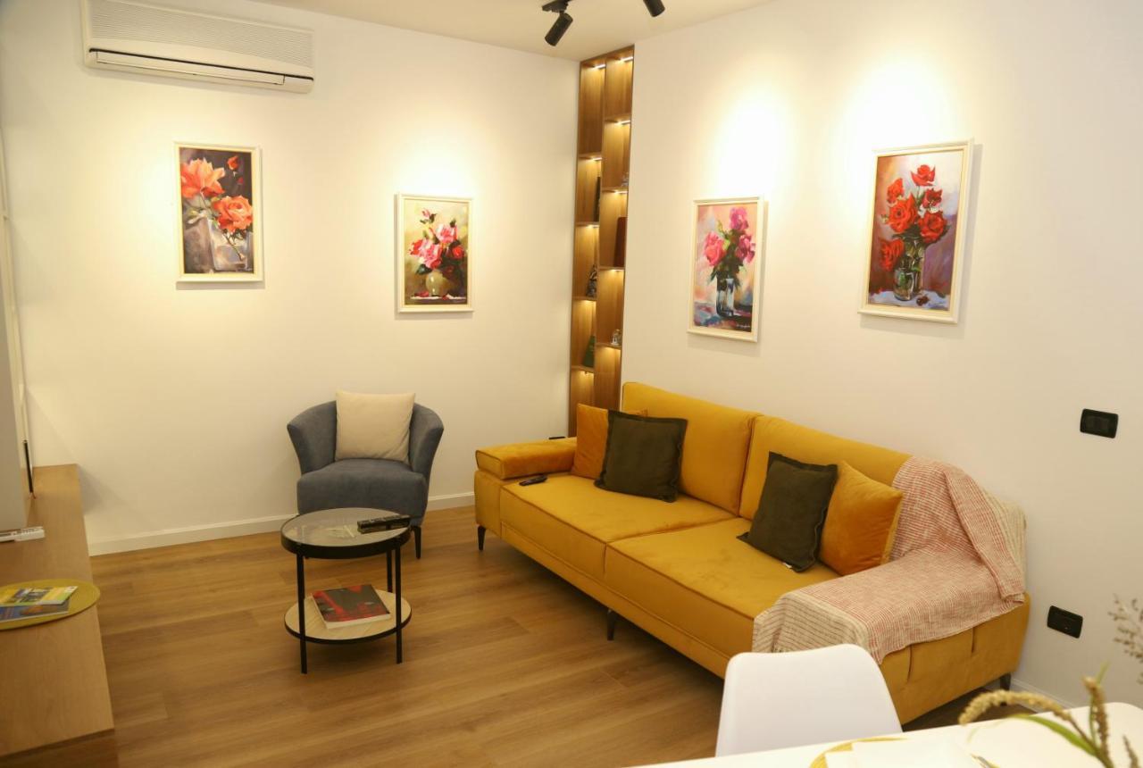 Mjolly Apartment Tirana Zewnętrze zdjęcie