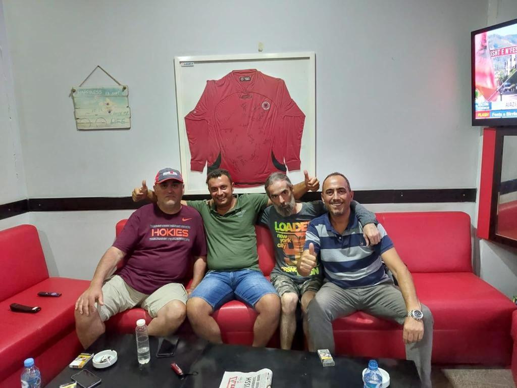 Mjolly Apartment Tirana Zewnętrze zdjęcie